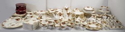 Lot 250 - A very extensive Royal Albert ‘Old Country Roses’ pattern tea, coffee and dinner service