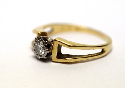 Lot 188 - A single stone diamond ring