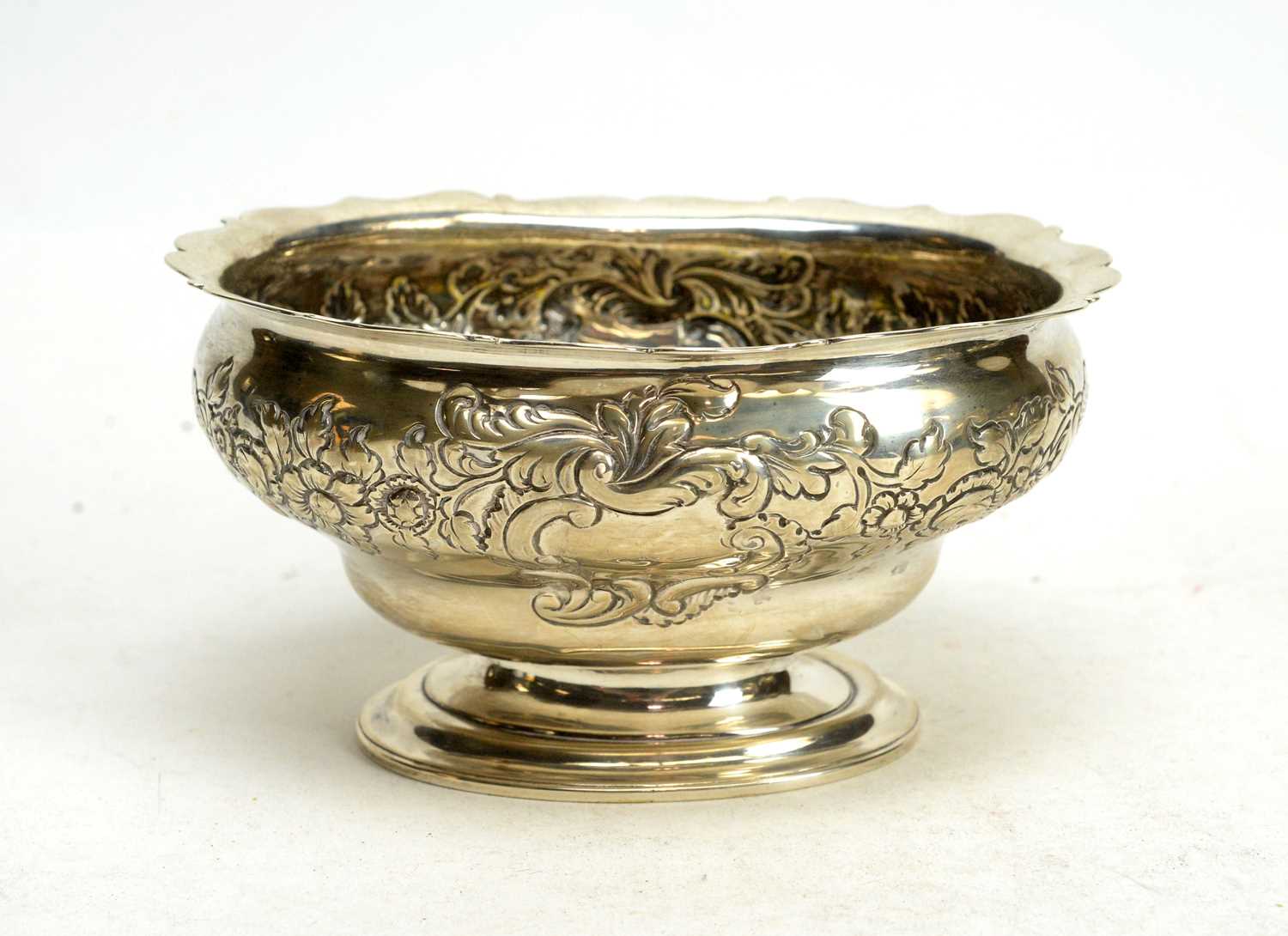 Lot 95 - Silver footed bowl, by James McKay