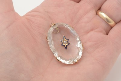 Lot 460 - A Victorian rock crystal pendant