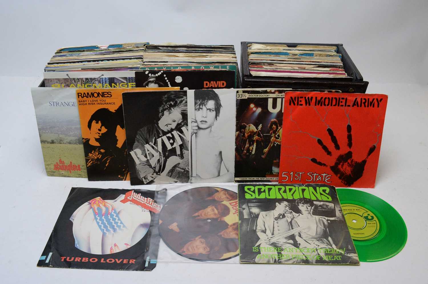 Lot 221 - A good collection of 7" singles.