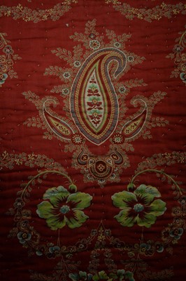 Lot 409 - A late Victorian Art Nouveau printed cotton bedspread