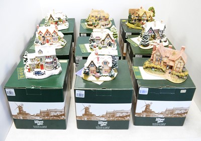 Lot 247 - Lilliput Lane collectible musical and other architectural sculptures