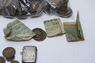 Lot 138 - A large quantity of British and foreign coins; and other items