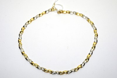 Lot 175 - A 14ct yellow and white gold necklace