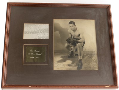 Lot 722 - Joe Louis (1914-1981): a signed black and white photograph