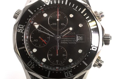 Lot 527 - Omega Seamaster Professional: a steel cased chronometer