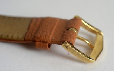 Lot 532 - Omega: a gilt cased manual wind wristwatch