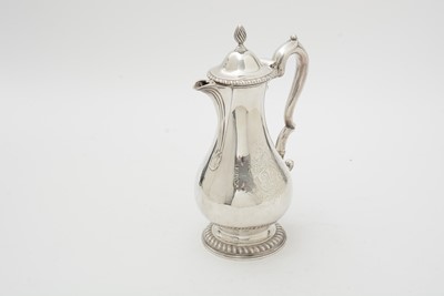 Lot 601 - A George III silver coffee pot, by Daniel Smith & Robert Sharp