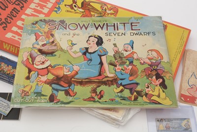 Lot 335 - Walt Disney's Snow White and the Seven Dwarfs collectibles