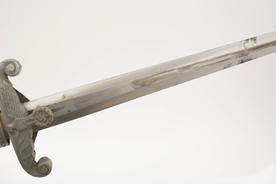 Lot 707 - A German Second World War Army Officer's dress dagger