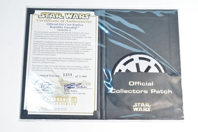 Lot 150 - Code 3 Collectibles Star Wars: The Official Die Cast Replica Republic Gunship