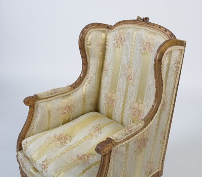 Lot 20 - A 19th Century giltwood fauteuil en bergere, and a fauteuil a la reine.