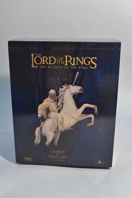 Lot 215 - Sideshow Weta Collectibles: The Lord of the Rings, Gandalf on Shadowfax polystone statue