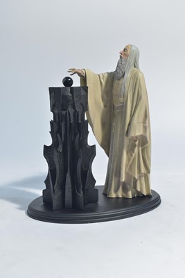 Lot 224 - Sideshow Weta Collectibles: The Lord of the Rings, Saruman the White 1/6 scale polystone figure