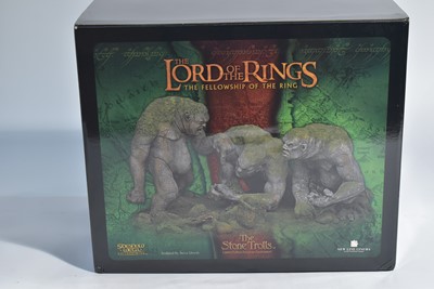 Lot 226 - Sideshow Weta Collectibles: The Lord of the Rings, The Stone Trolls polystone environment
