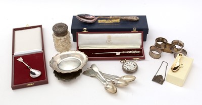 Lot 184 - A selection of teaspoons; whisky decanter label; and other items, various.