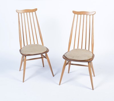 Lot 28 - Ercol: four No. 376 Windsor latticed chairs; and two No. 369 Goldsmith Windsor chairs.