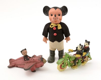 Lot 408 - Various Walt Disney Mickey Mouse items.