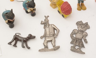 Lot 345 - A selection of Walt Disney figurines; and other related items.