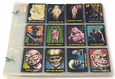 Lot 512 - A selection of collector's cards