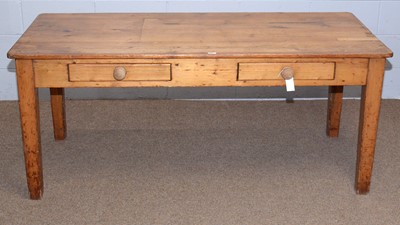 Lot 39 - A vintage rustic pine kitchen table