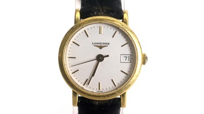 Lot 540 - Longines: an 18ct yellow gold cased lady's wristwatch