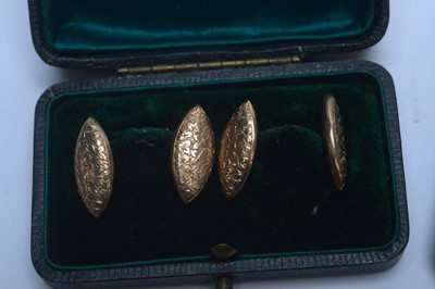 Lot 116 - Two pairs of gold cufflinks.