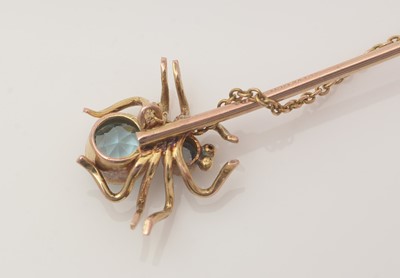 Lot 343 - An early 20th Century 9ct yellow gold tie pin