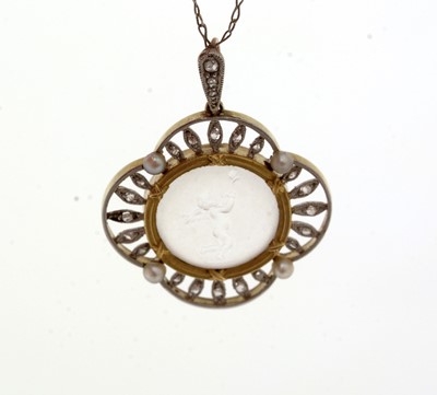 Lot 495 - A Fine Edwardian moonstone intaglio, diamond and pearl pendant