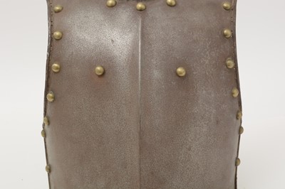 Lot 801 - A French Cuirassiers breastplate and backplate