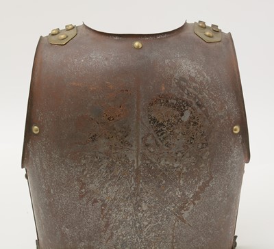 Lot 801 - A French Cuirassiers breastplate and backplate