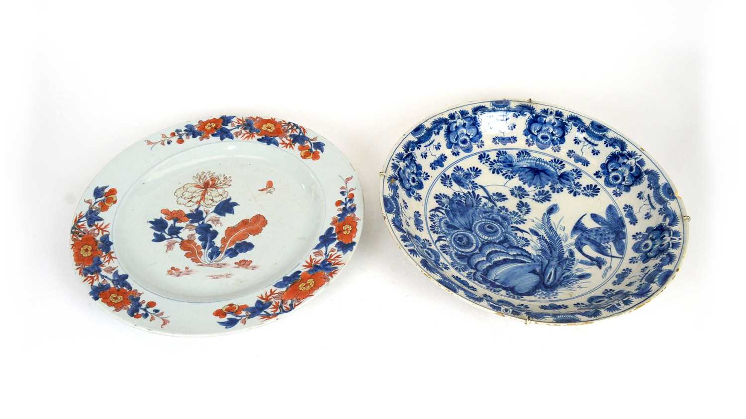 Lot 738 - Dutch Delft charger, Chinese 'Imari' charger