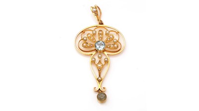 Lot 404 - An Edwardian aquamarine and seed pearl pendant