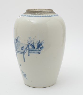 Lot 653 - Chinese tall blue and white jar