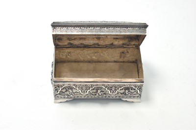Lot 621 - A 19th Century Indian box