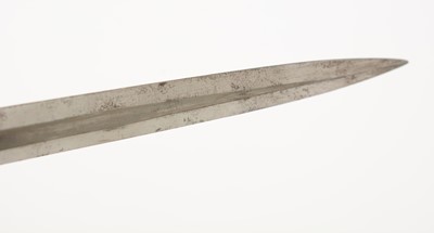 Lot 701 - A German Second World War Luftwaffe officer's dagger