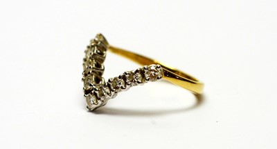 Lot 222 - A diamond wishbone ring