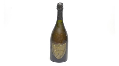Lot 1067 - Moët & Chandon Dom Pérignon Champagne Cuvée, 1969