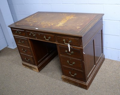 Lot 46 - A Victorian-style mahogany pedestal desk.