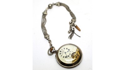 Lot 181 - A Swiss silver cased open faced pocket watch, Hebdomas Patent
