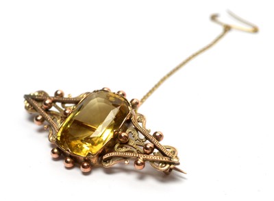 Lot 209 - An early 20th Century citrine brooch