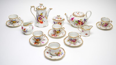 Lot 928 - Dresden coffee service