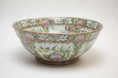 Lot 868 - Canton Bowl