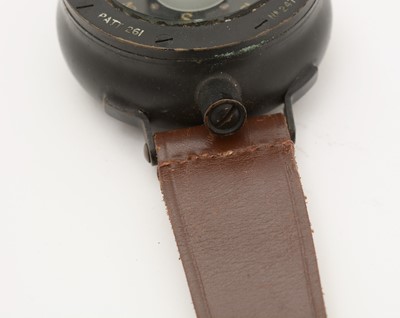 Lot 788 - A British Royal Flying Corps pilot's compass