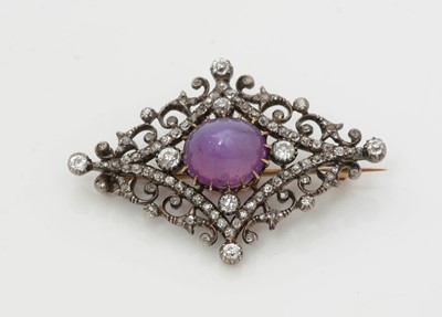 Lot 483 - A Victorian star ruby and diamond brooch, retailed by Wartski