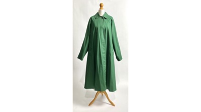 Lot 601 - A vintage Burberry classic Camden-type car coat | in emerald green