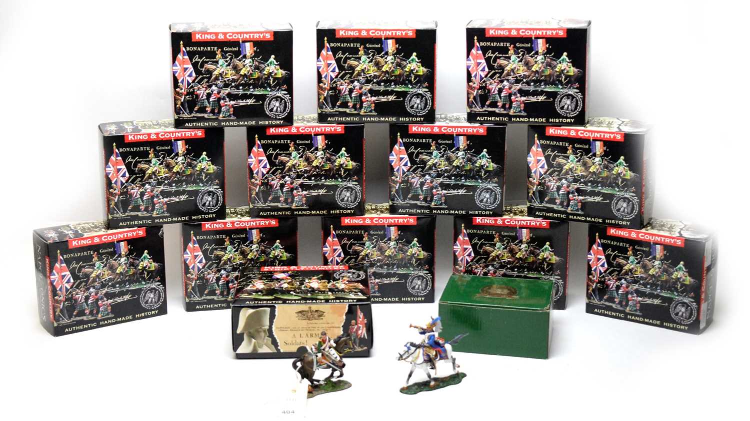 Lot 404 - A collection of King & Country collectors' military figures.