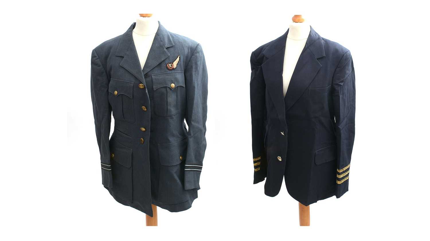 Lot 709 - A collection of Royal Air Force uniforms