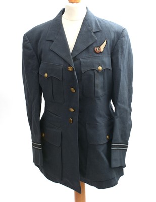 Lot 709 - A collection of Royal Air Force uniforms